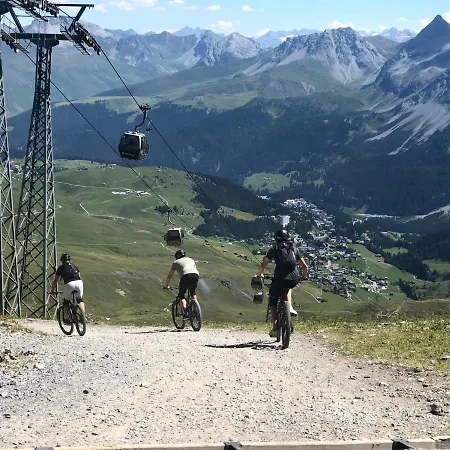 Ultra Luxurious 2-family On The Slopes In Arosa, Ch Arosa